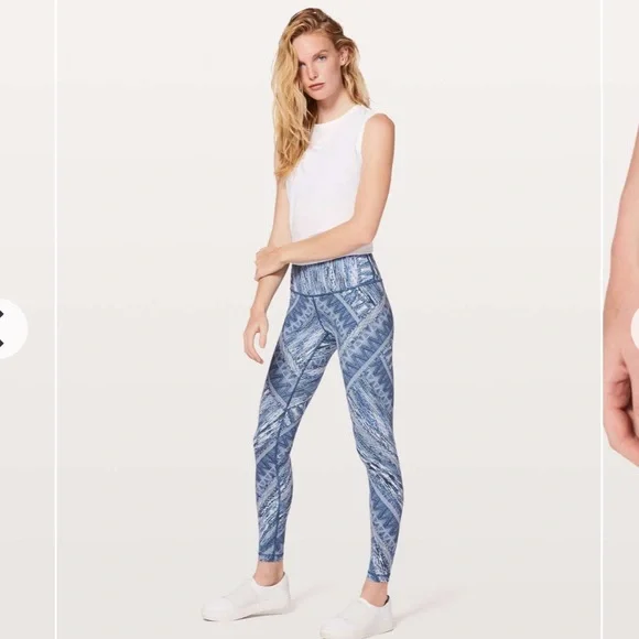 (4) Lululemon Wunder Under Hi-Rise Tight Central Saint Martins Nulux 28” Small - Picture 2 of 15